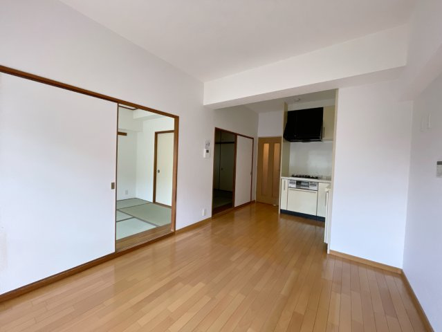 グリーンコーポジェームス山2番館