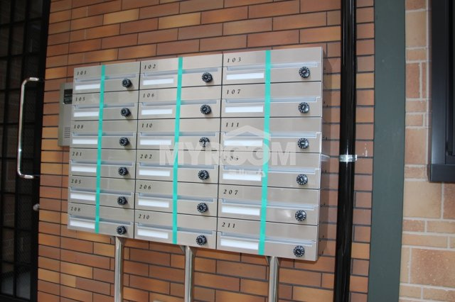 アーバンプレイス高田馬場Xの設備|集合ポスト☆