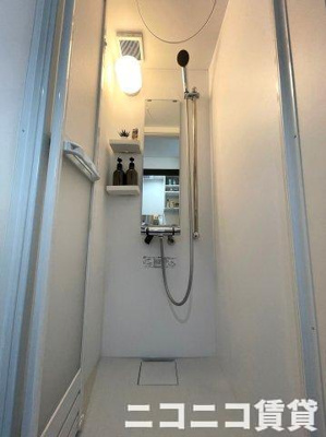 【シャワールーム】 | LEDミラージュF | 別号室イメージの為、現状を優先致します。