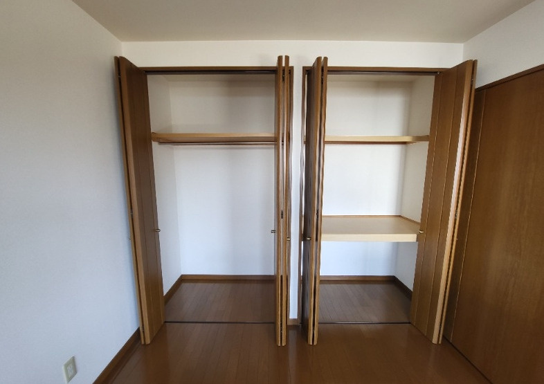 熊本市中央区黒髪６丁目の賃貸マンションの収納