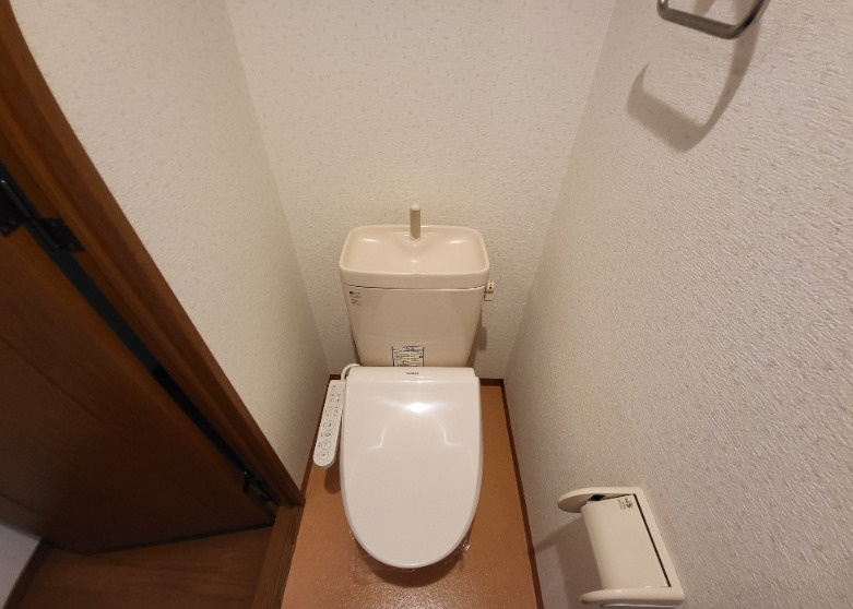 熊本市中央区黒髪６丁目の賃貸マンションのトイレ