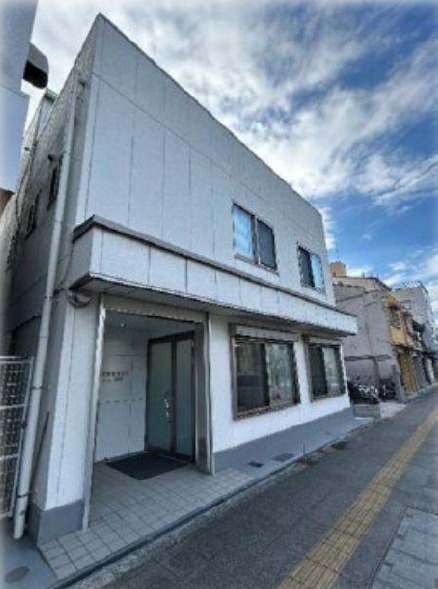 大阪市東住吉区桑津　一棟収益ビルの外観