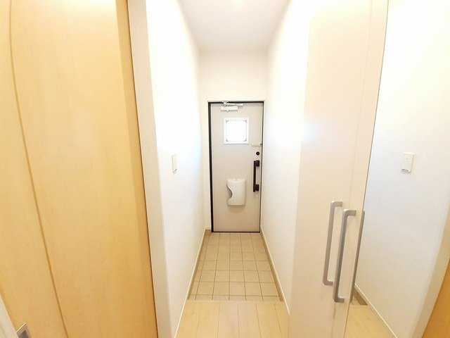 レーヴ・ルルの玄関