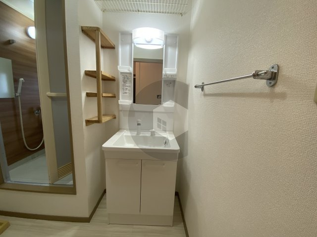 カサフェリスの独立洗面台