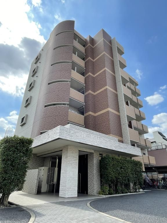 グランディール タチバネの外観