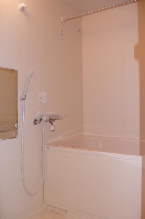 グランディール タチバネの浴室