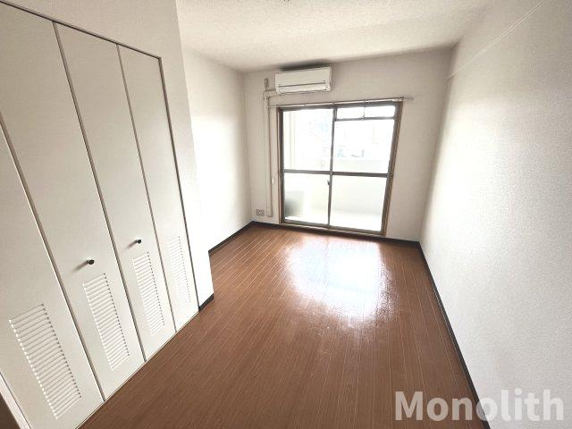 エスペランスの洋室