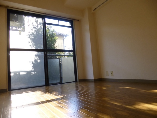 ホワイエ・ドゥ・ラメールの洋室