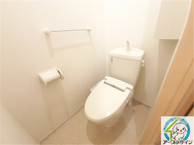 カーサ　イリ―デのトイレ|パース写真