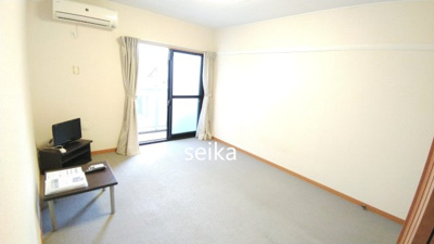 【居間・リビング】 | M＆Y | バルコニー無し※窓腰上