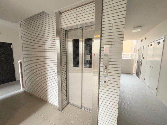 ベルマノワールの外観