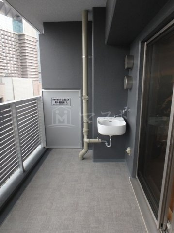 Ｓ－FORT大阪同心のバルコニー