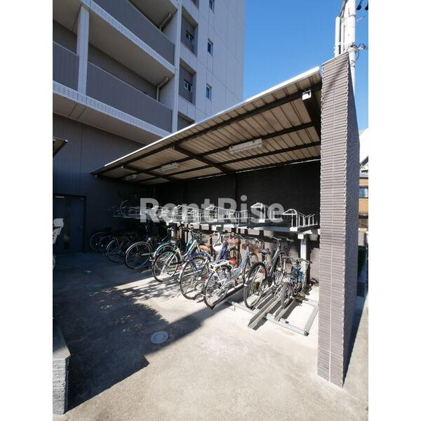 ユニーブル一宮ミッドイーストのバルコニー