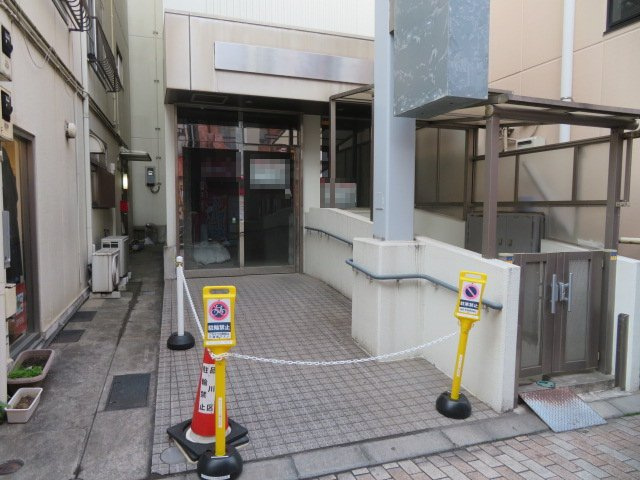 品川区戸越１丁目のビル