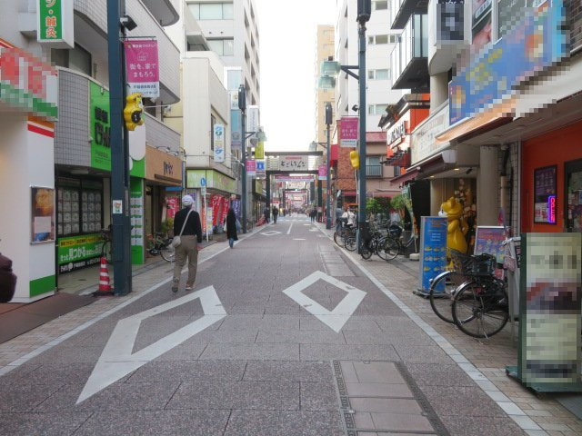 品川区戸越１丁目のビル