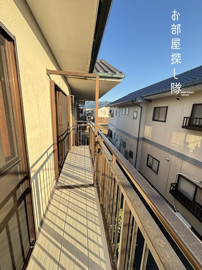 久留米市山川安居野３丁目の一棟アパートのバルコニー