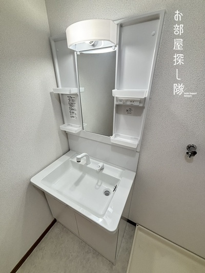 久留米市山川安居野３丁目の一棟アパートの独立洗面台