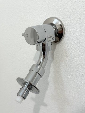 CASA上津の設備|ホースが抜けても水が漏れない洗濯機用の水栓