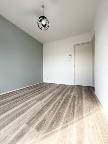 CASA上津の洋室|6.5帖の洋室