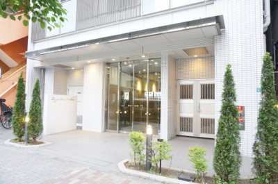 【エントランス】 | ル ジャルダン ヴァレA　2タイプ　15089 | オートロック完備で安心セキュリティ☆