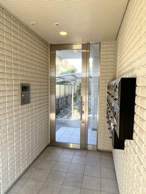 シャルマンドミールのエントランス|エントランス！