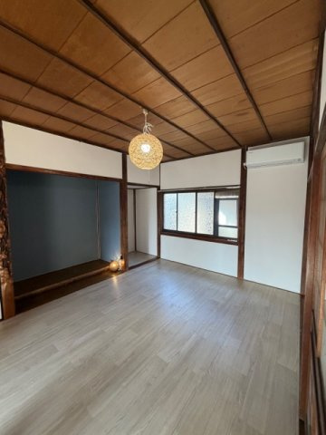 福川3丁目戸建ての居間・リビング