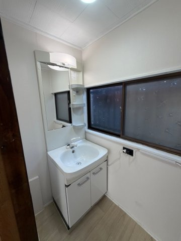 福川3丁目戸建ての洗面所