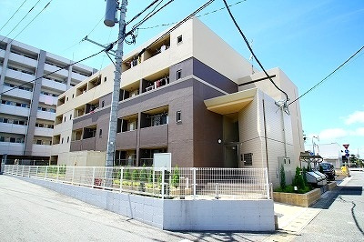 熊本市南区平田２丁目の賃貸マンション