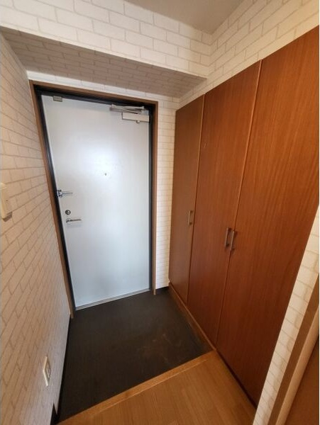 ガーディアン白金の玄関