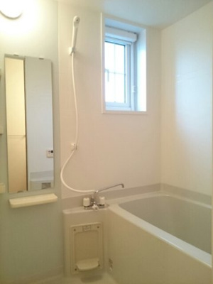 【浴室】 | フェリーチェＡ