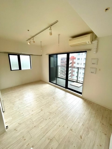 新品家具付きマンション市谷薬王寺町8(KaGood東京)の居間・リビング