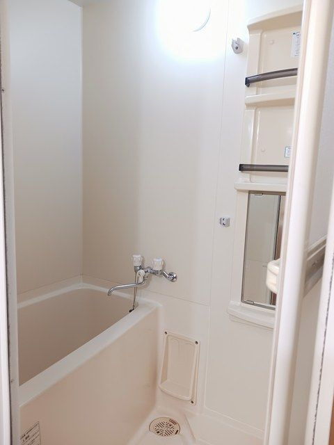 テディ　　刈谷市近郊の賃貸はクラスホームの浴室