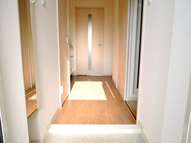 ミリアディたかつきの玄関