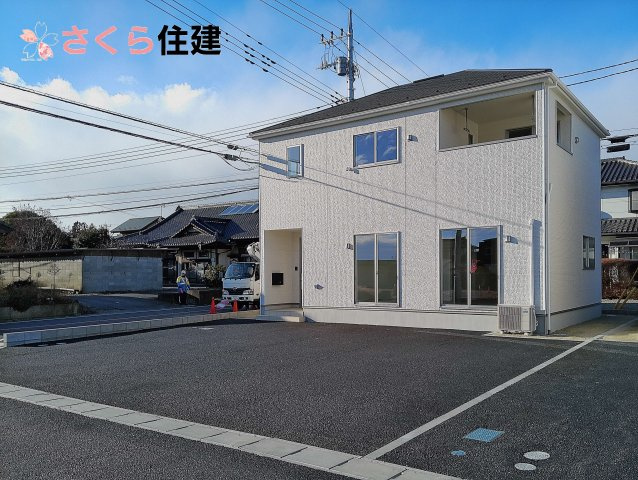 クレイドルガーデン那須塩原市下厚崎第2　1号棟の駐車場|駐車場は並列で最大4台駐車が可能です◎様々な活用が可能な2帖のテレワークルームあり◎