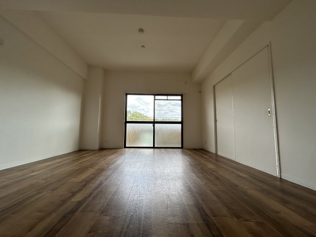 パークコートたかしょうの居間・リビング