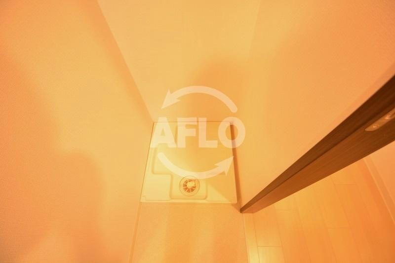 アドバンス大阪城アンジュの洗面所|アドバンス大阪城アンジュ　室内洗濯パン