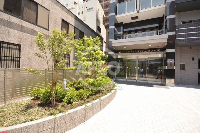 アドバンス大阪城アンジュのその他共用部分|アドバンス大阪城アンジュ　アプローチ