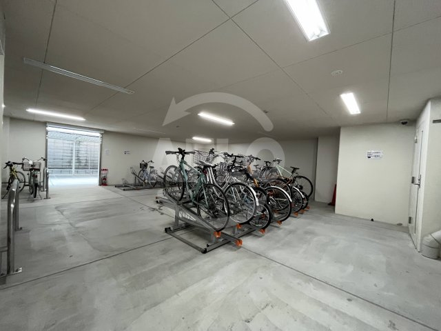 ジアコスモ大阪ベイシティのその他共用部分|ジアコスモ大阪ベイシティ　駐輪場