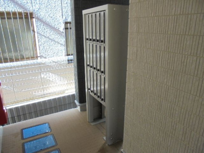 【ロビー】 | リブリ・Aquamarine 横須賀