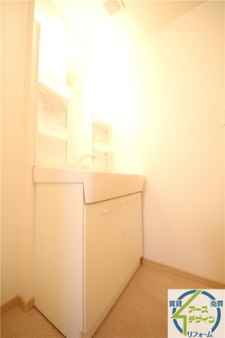 Sunlit AIの洗面所