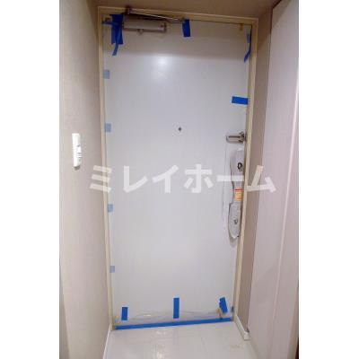 ソラーニ目黒不動前の玄関