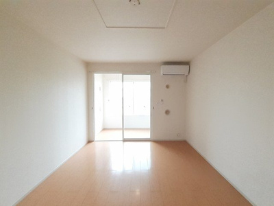 【居間・リビング】 | ドムス・ウィスタリアⅡ