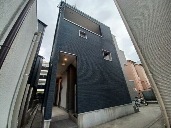 ル ソレイユ安田通