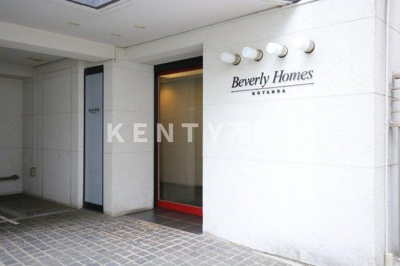 【エントランス】 | ビバリーホームズ五反田 | 落ち着いたエントランスです