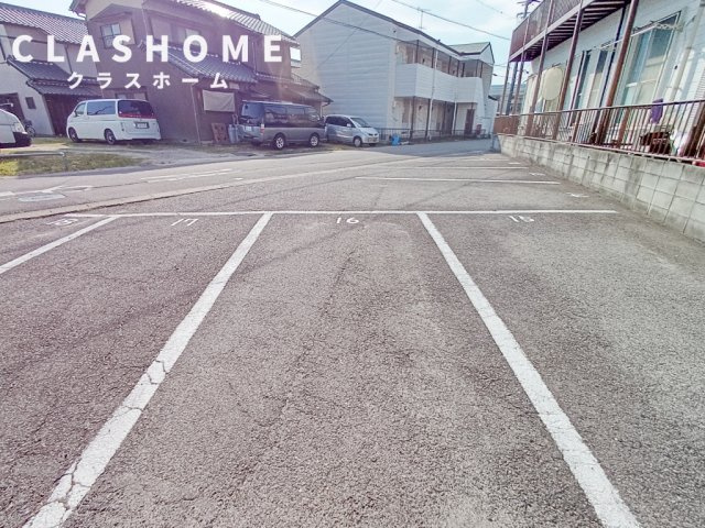 エクセレンス横山　　 刈谷市近郊の賃貸はクラスホームの駐車場