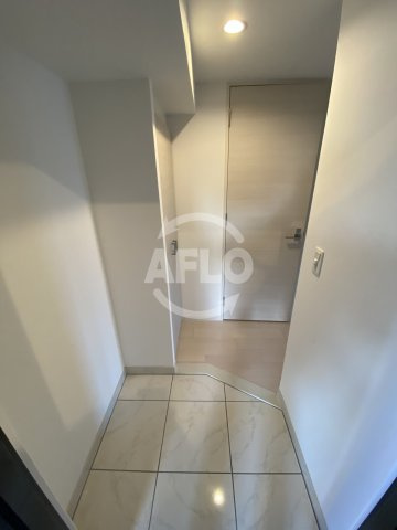 Fujiman北梅田の玄関|Fujiman北梅田（フジマン北梅田）　玄関スペース