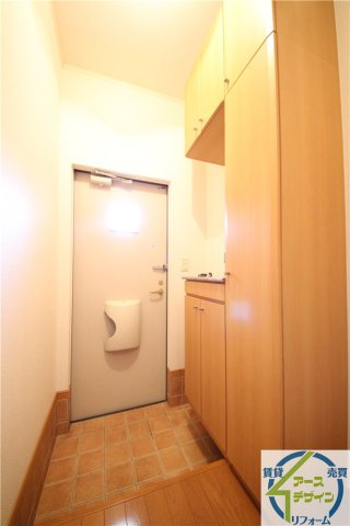 ドルチェAの玄関|※類似部屋