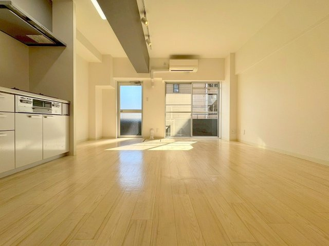 M：COURT南方の居間・リビング