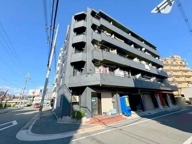 M：COURT南方の外観