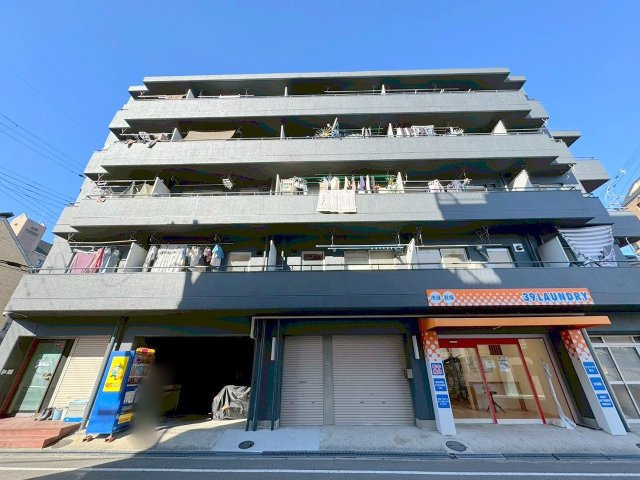 M：COURT南方の外観